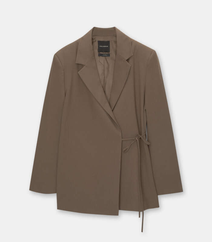 Oversize blazer with side tie